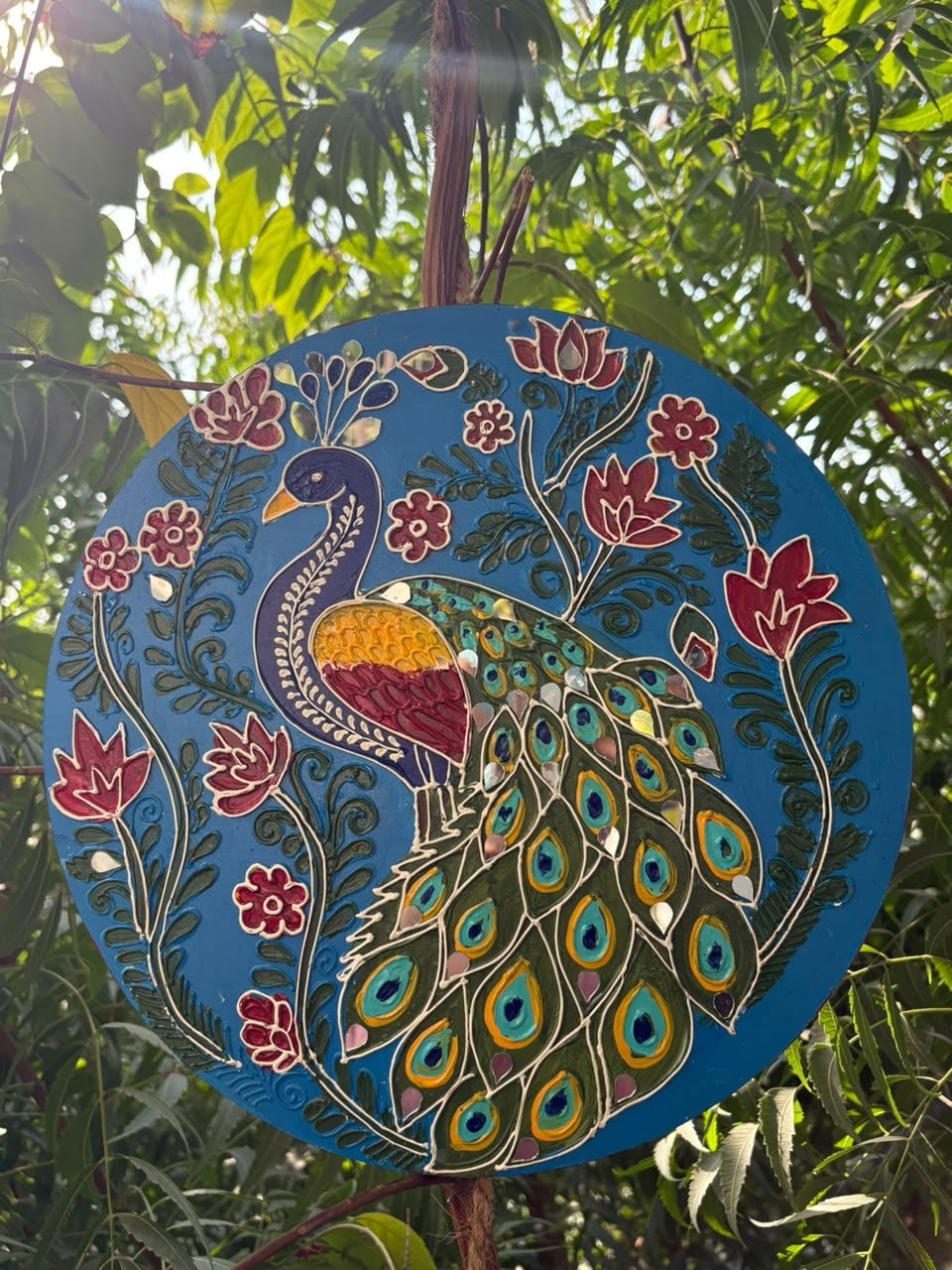 Round Lippan Art