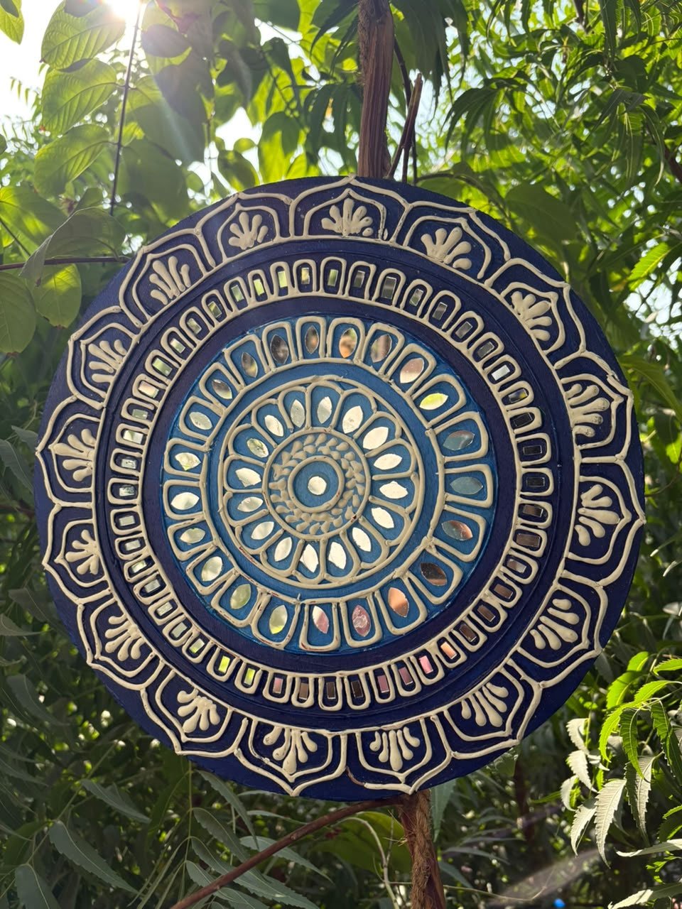 Round Lippan Art
