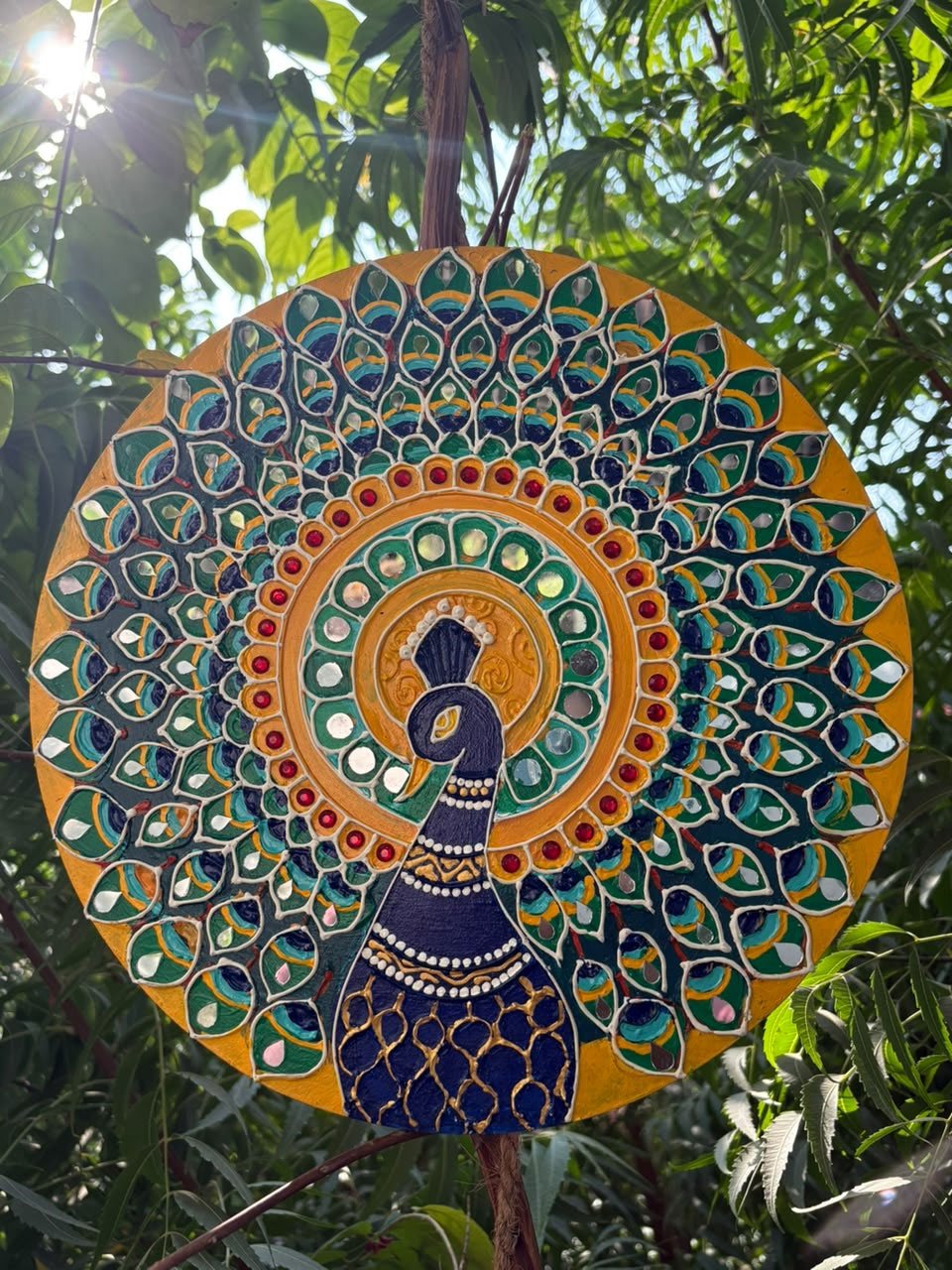 Round Lippan Art