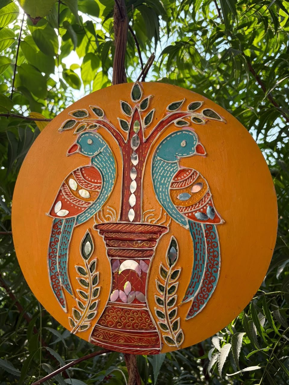 Round Lippan Art