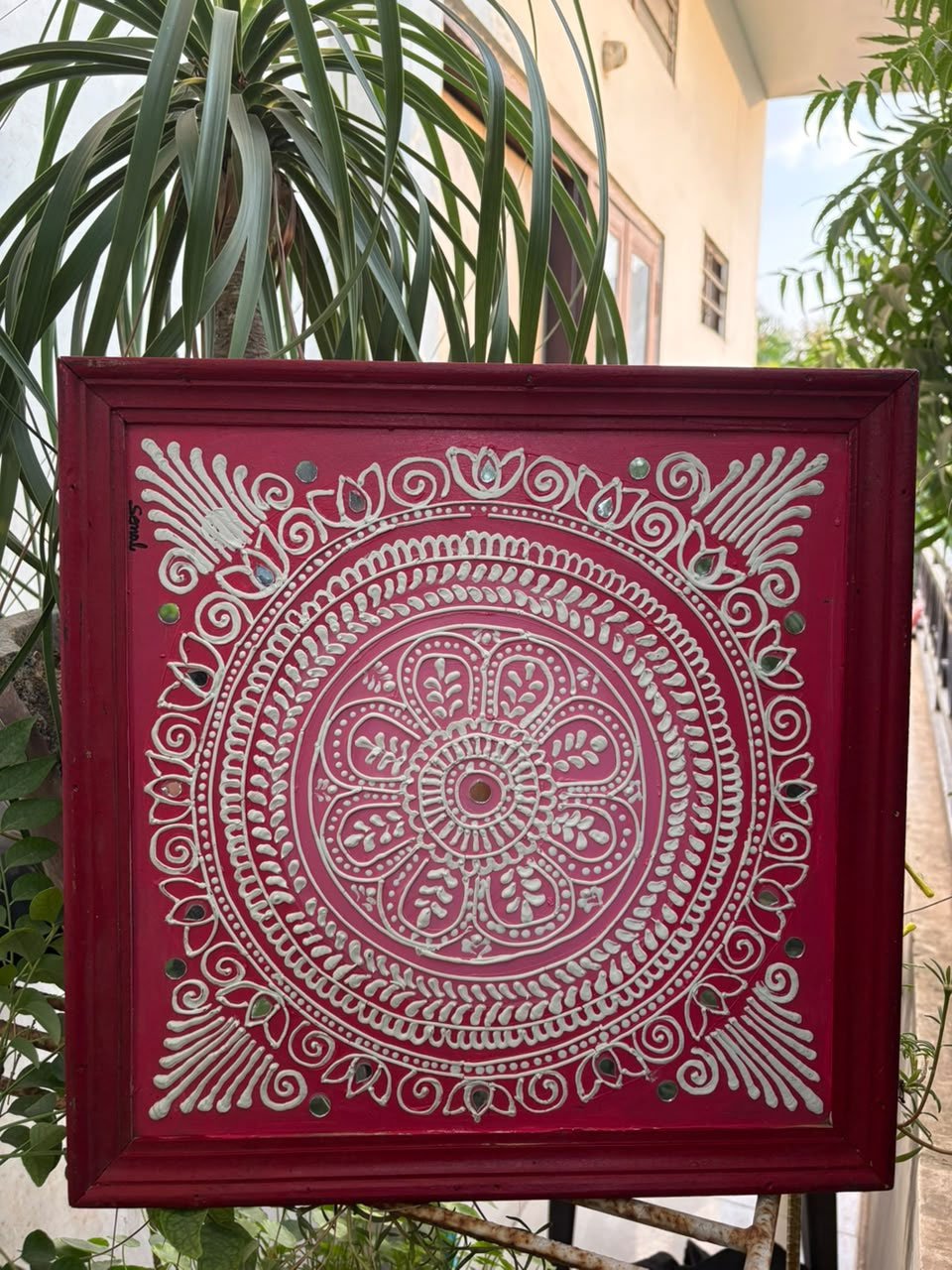 Square Lippan Art