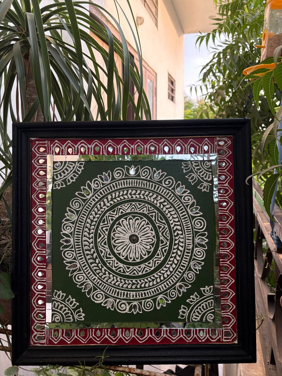 Square Lippan Art
